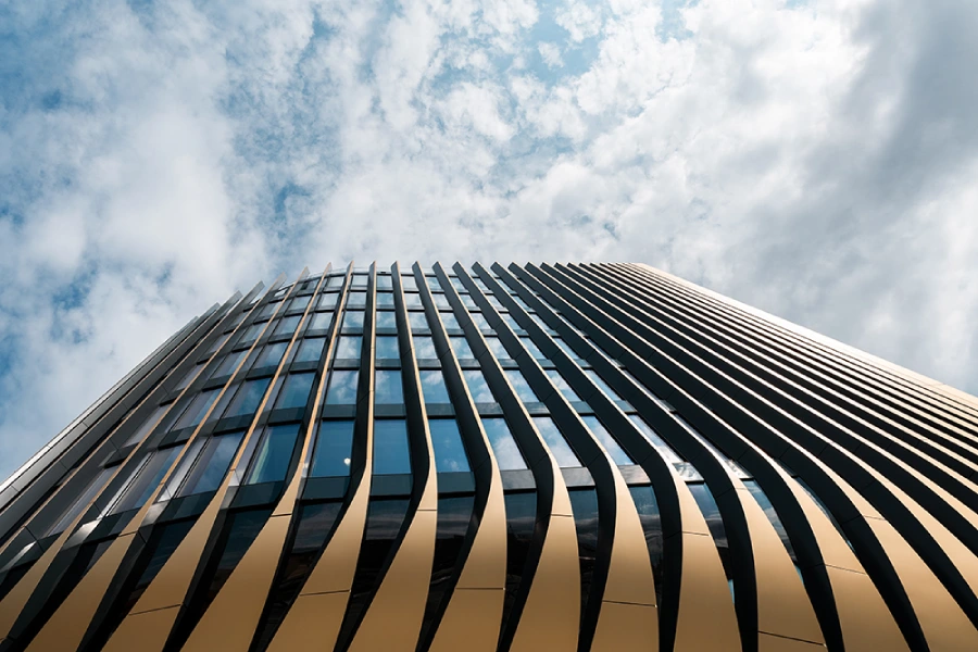 building_valerian capital home page_risk management 02